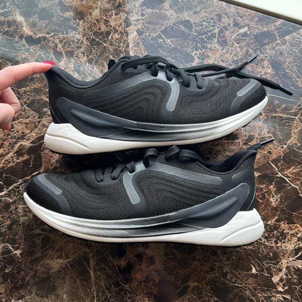 Lululemon Blissfeel 2 Women's Running Shoe